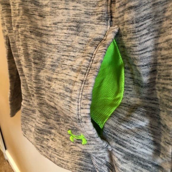 Under Armour cold gear hoodie - Picture 2 of 4